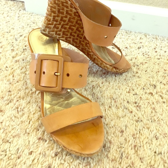 Audrey Brooke Shoes - Audrey Brooke, Camel Leather Wedge Sandals, Sz 8.5